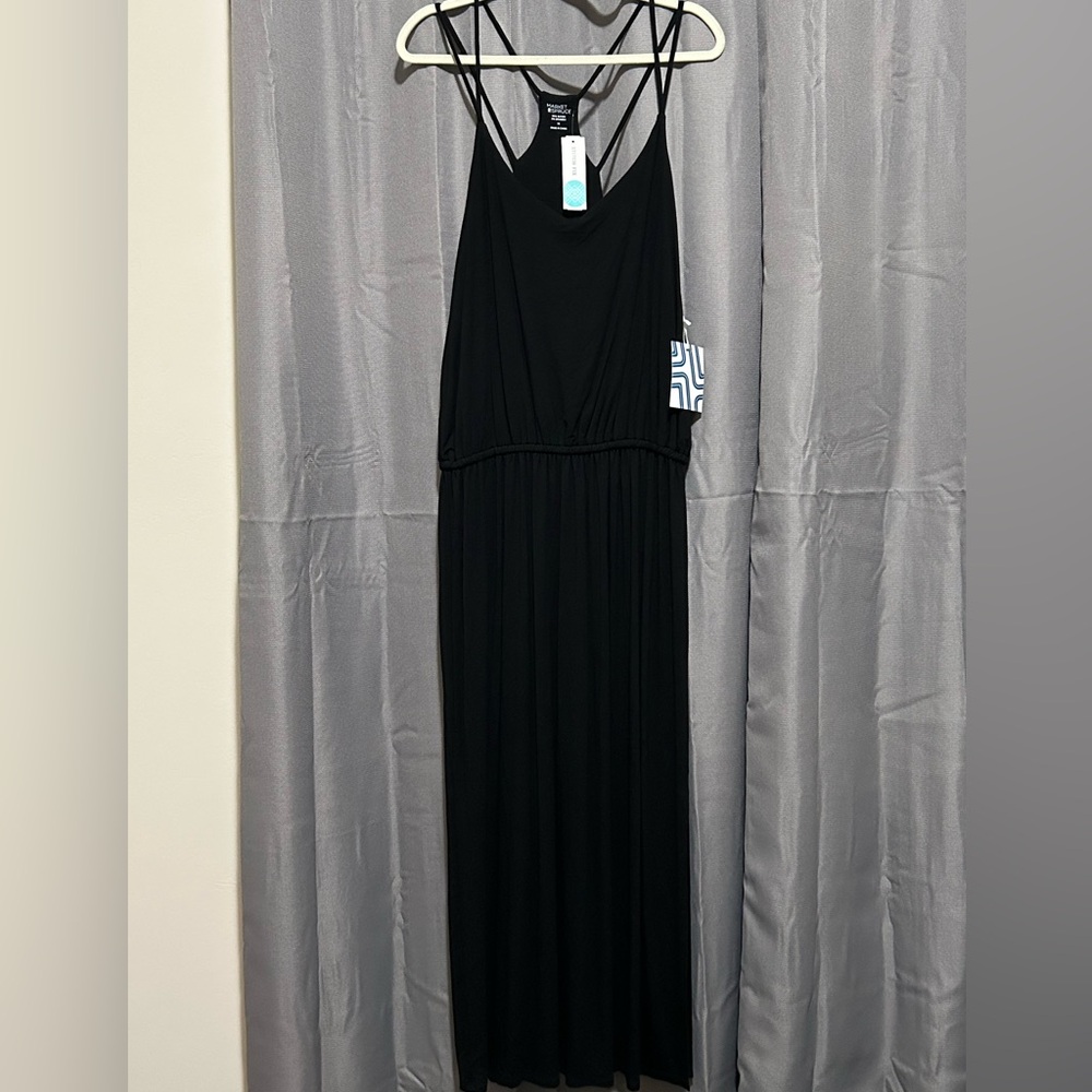 Black Knit Maxi Dress - Picture 2 of 11
